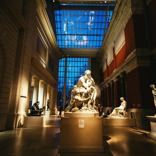 Логотип @rus_museum - Музеи | Театр | Россия