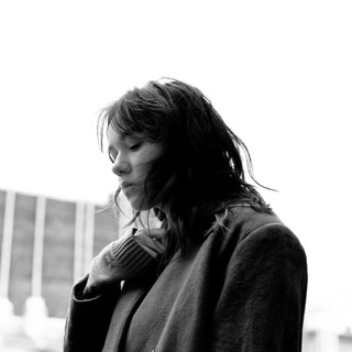 Логотип @rushavrmusic - Рушана и какие-то мужики