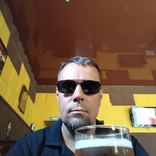 Логотип @rusjuche - Русское чучхе