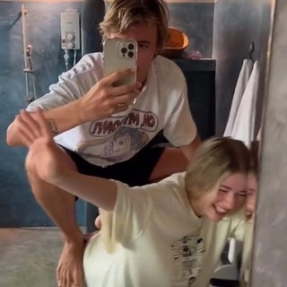 Логотип @russian_rap_style_chat - Рэп-одна любовь🤍(чат)