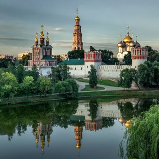 Логотип @russiancitiestravels - Города России 🇷🇺