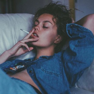 Логотип @russianmemme - russian meme corp. / мемы / приколы