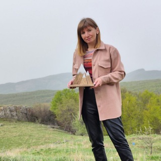 Логотип @rykodelnitsa - Рукодельница в горах идей