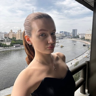 Логотип @rykovkaaaaa - it’s giving context