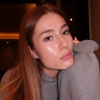 Логотип @ryzhiick - rizhick