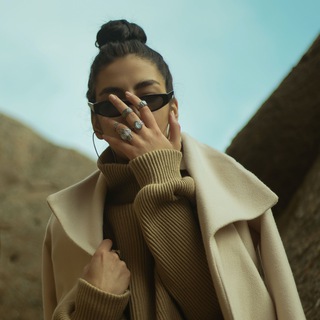 Логотип @s_chem_nosit - С чем носить?