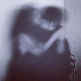 Логотип @sabvenee - забвение