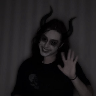 Логотип @saddevil69 - Минута шизофрении🍄