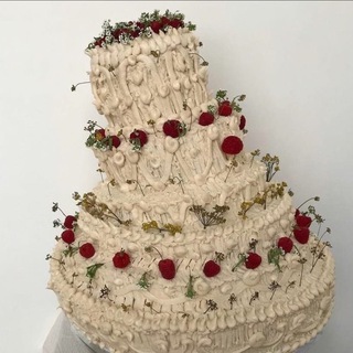 Логотип @safaux - клуб любителей миндальных пирогов