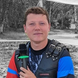 Логотип @safedrivingakademy - Академия безопасного вождения Дмитрия Серова