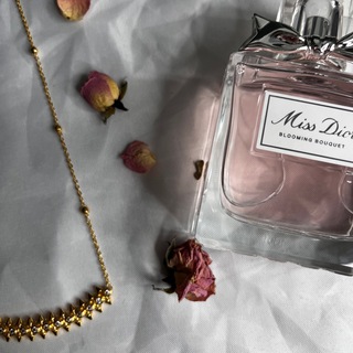 Логотип @safiiyaaa - showroom_safiyaa оптовая группа