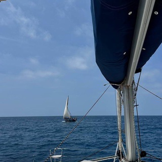Логотип @sailing_center_makarova - Обучение и подготовка экипажей яхт