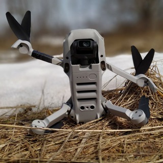 Логотип @sakhfly - SakhFly