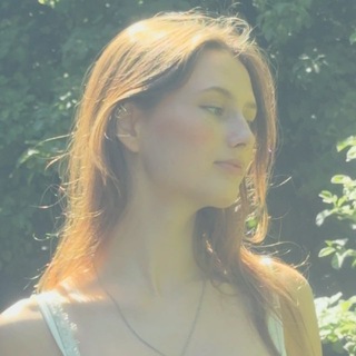 Логотип @sakurasonya - сакурä ॐ
