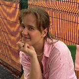 Логотип @salebboom - luneva.saaa