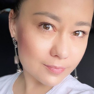 Логотип @samatiscomment - Мария Тислак