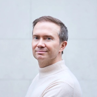 Логотип @samorazvasya - В поисках Василия