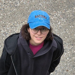 Логотип @sanyiamfine - Саня думает...