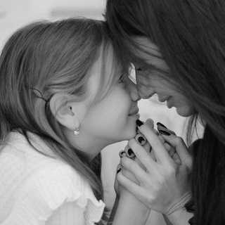 Логотип @sargiforparents - Родители, выдыхаем!