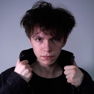 Логотип @sasha_boom_banana - SASHA BOOM