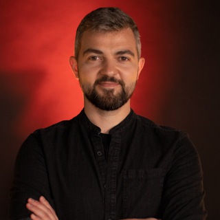 Логотип @sasha_rem - Стартап Кухня від Саші Ремінного