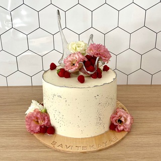 Логотип @sasha_savitskayas - Здесь очень вкусно🍽️😋