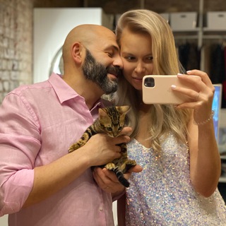 Логотип @sashadashapushkina4 - Саша, Даша, три текилы