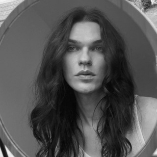 Логотип @sashagreenbaum - Sasha Greenbaum