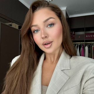 Логотип @sashanikolina - Sasha_nikolina 💄