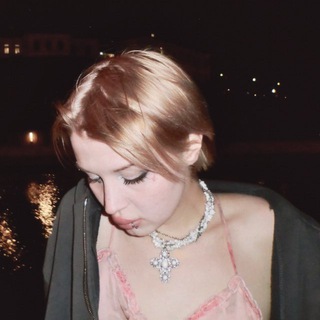 Логотип @sashapewko - ✧ pewko ✧