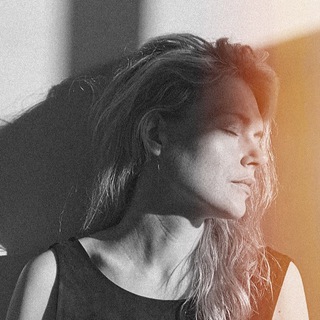 Логотип @sasharepinacom - Саш, включи свет!