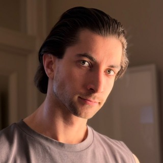 Логотип @sashashopen - Шопен про здоровье