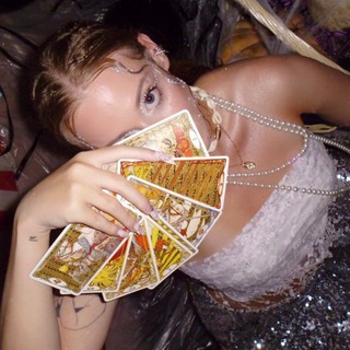 Логотип @sauuhhh - Sauuhhh💒🧘🏻‍♀️