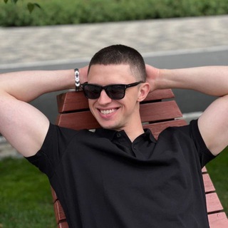 Логотип @says_sam - Говорит Сэм