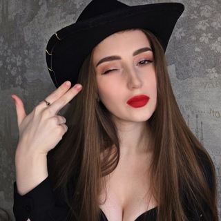 Логотип @sbaunt - Софи Баунт❤️‍🔥 | Книжный еретик