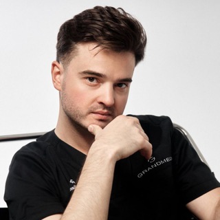 Логотип @sbragilev - Пластический хирург Сергей Брагилев