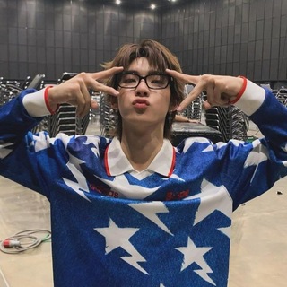 Логотип @scradyt - scaredy cat