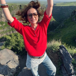 Логотип @scratchy_rain - Gevorkyan Now