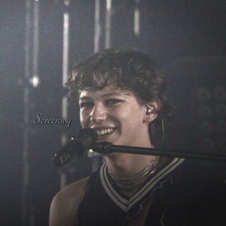 Логотип @screenwq - 𝙎𝙘𝙧𝙚𝙚𝙣𝙒𝙌♕