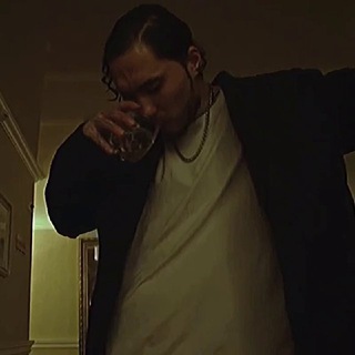 Логотип @scrip_chating - Чат с нормальными явлениями