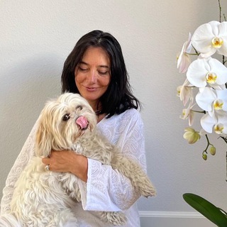 Логотип @selenecalloniwilliams - Selene Calloni Williams