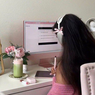 Логотип @selfigirl1 - selfigirl