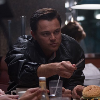 Логотип @sell_the_pen - продай мне эту ручку