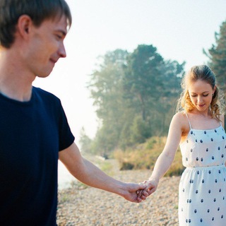 Логотип @semeinaya_psihologia - Психология отношений