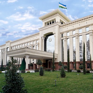 Логотип @senatuz - Oliy Majlis Senati