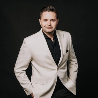 Логотип @ser_volchkov - Сергей Волчков. Заслуженный артист РФ.