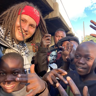 Логотип @seregadanek - Сергей Васильев будь он неладен