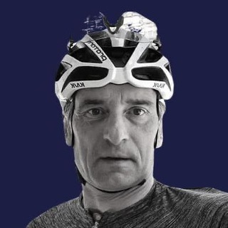 Логотип @sergeimedvedevpublic - SergeiMedvedev