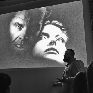 Логотип @sergey_barkhatov - Надёжный рассказчик