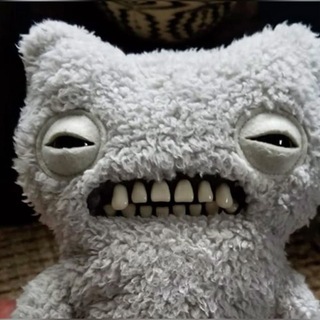 Логотип @sertyseven - 373737